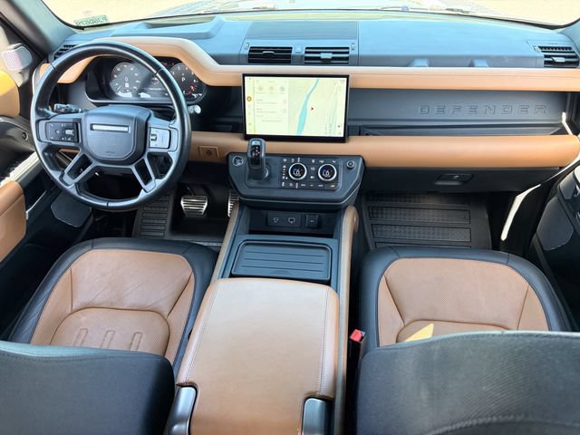 Used 2023 Land Rover Defender 130 X AWD/4WD image 27