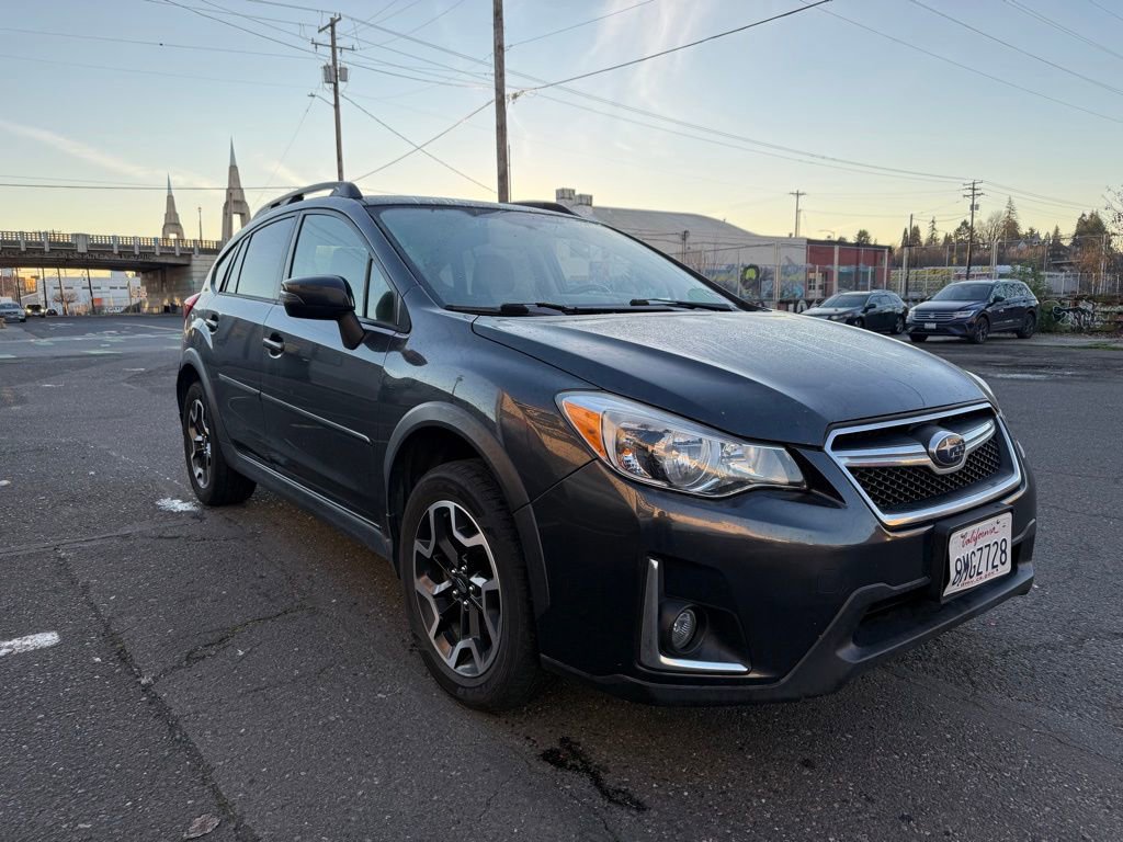 Used 2016 Subaru Crosstrek 2.0i Limited image 7