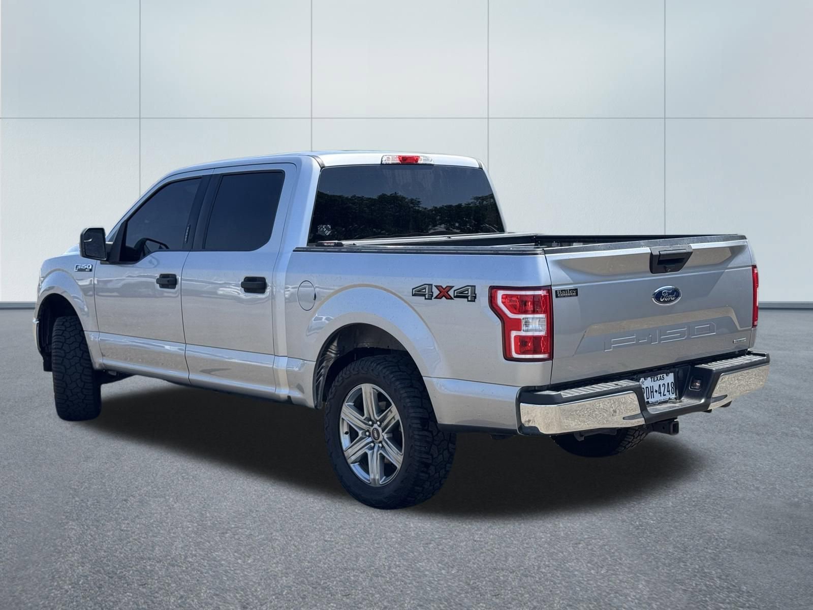 Used 2020 Ford F150 XLT w/ Equipment Group 301A Mid AWD/4WD image 8
