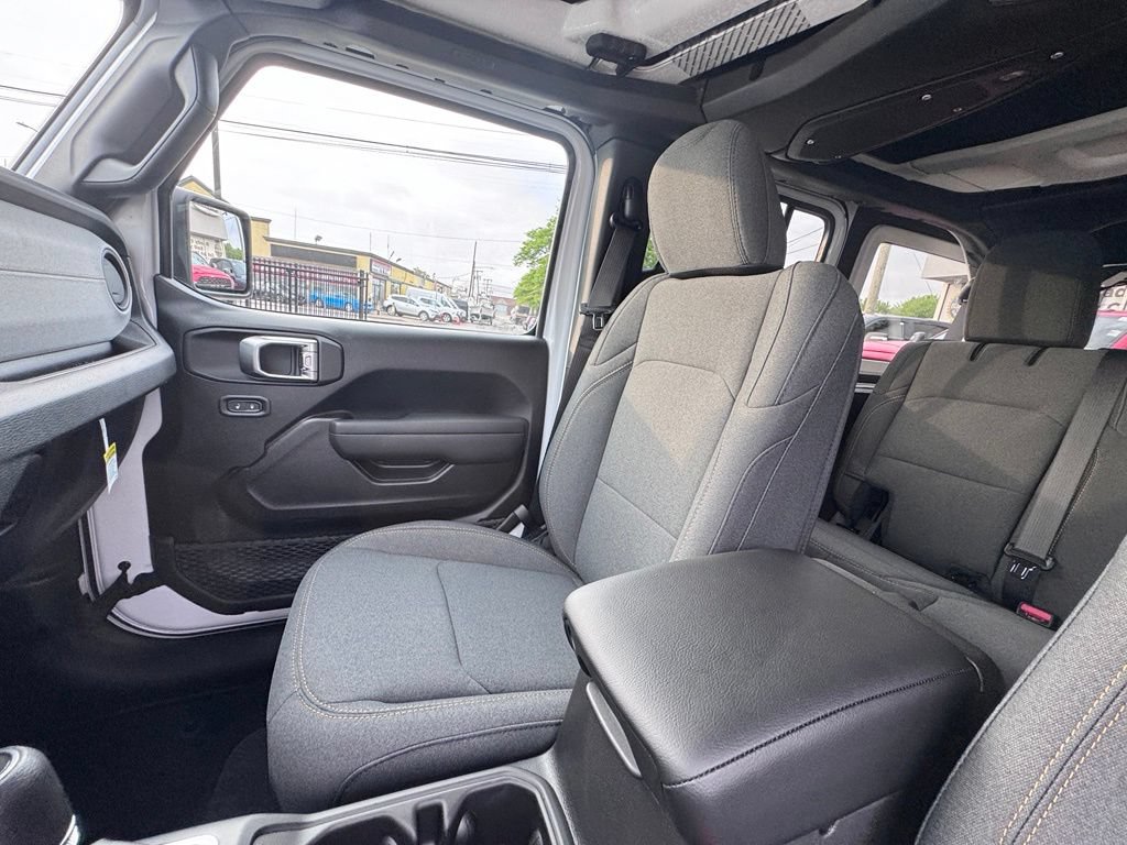 New 2026 Jeep Wrangler Unlimited Sport AWD/4WD image 15