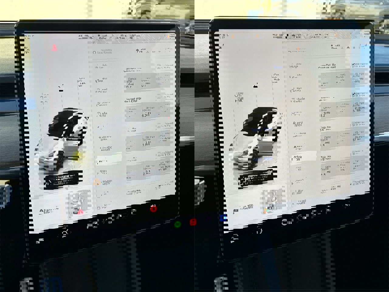 Used 2022 Tesla Model Y Performance image 28