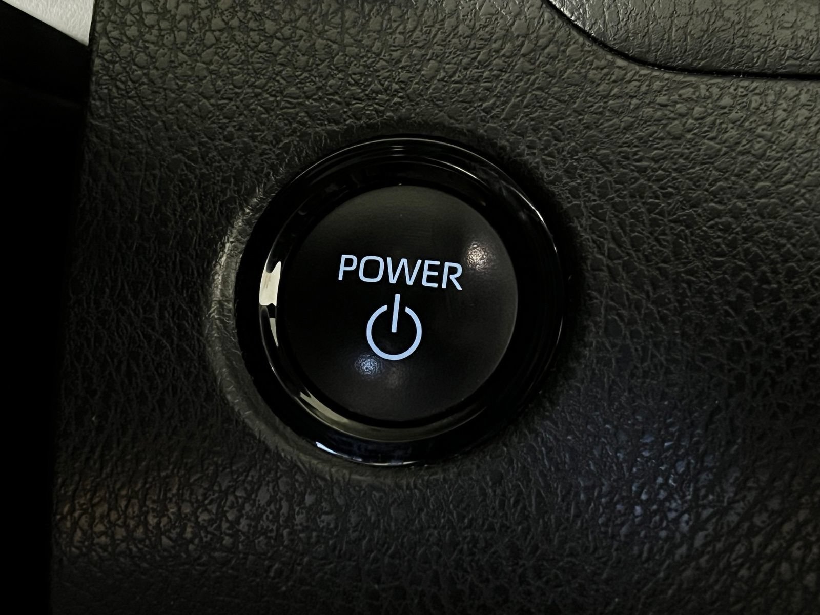 Certified 2025 Toyota Camry SE FWD image 20