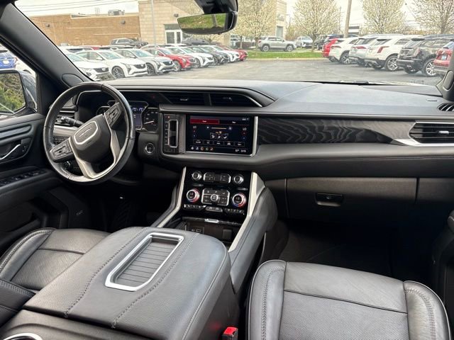 Used 2021 GMC Yukon Denali w/ Advanced Technology Package image 26