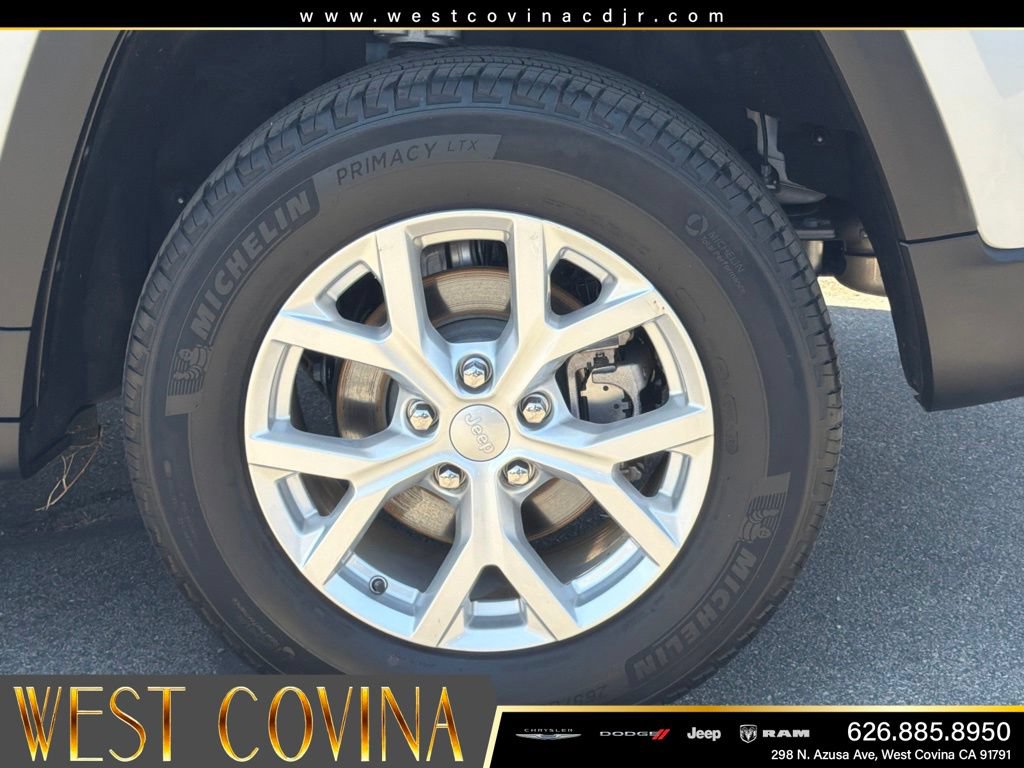 Used 2023 Jeep Grand Cherokee Limited RWD image 18