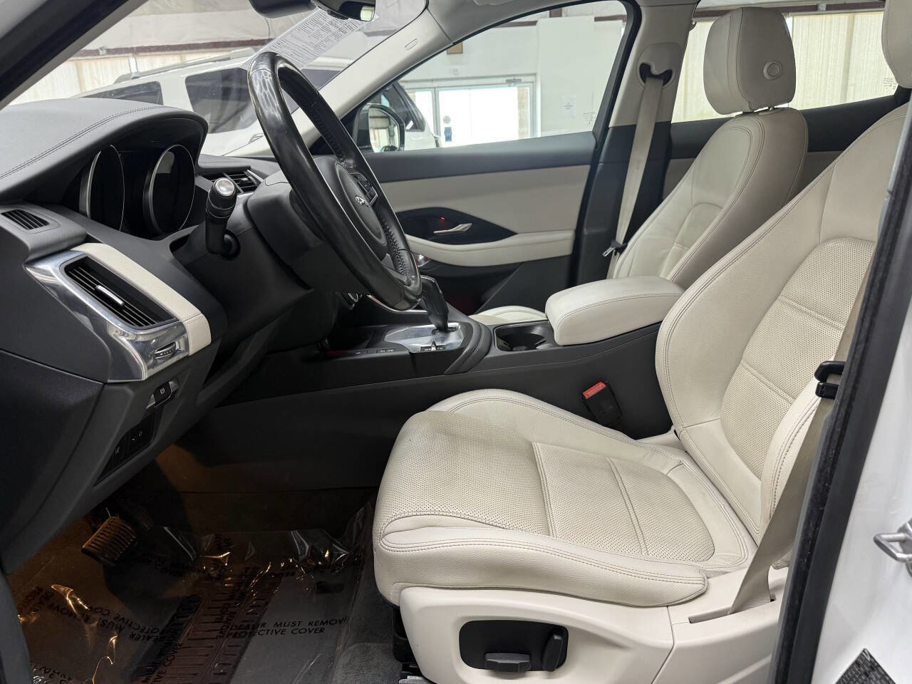 Used 2018 Jaguar E-PACE S AWD/4WD image 11