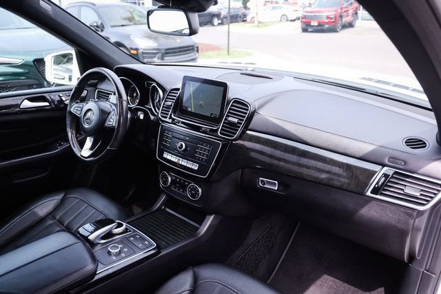 Used 2018 Mercedes-Benz GLS 450 4MATIC image 51