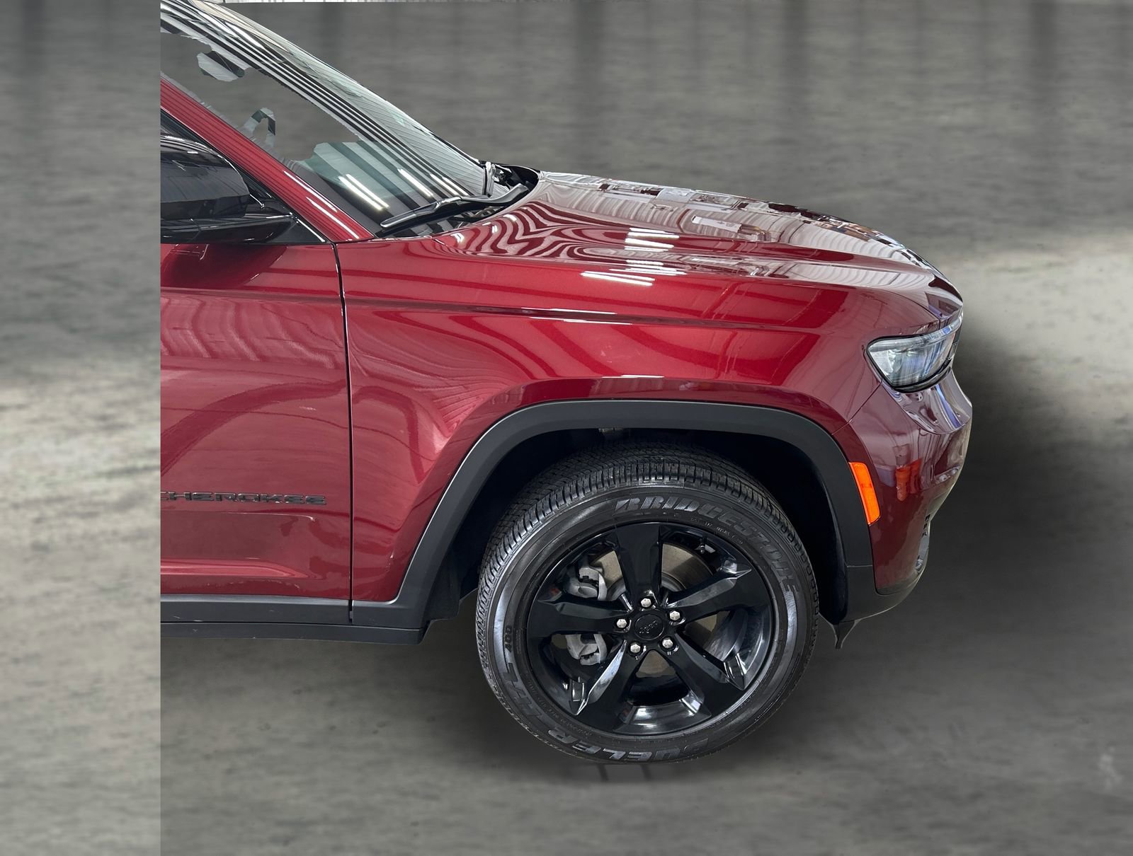 Used 2024 Jeep Grand Cherokee L Altitude image 24