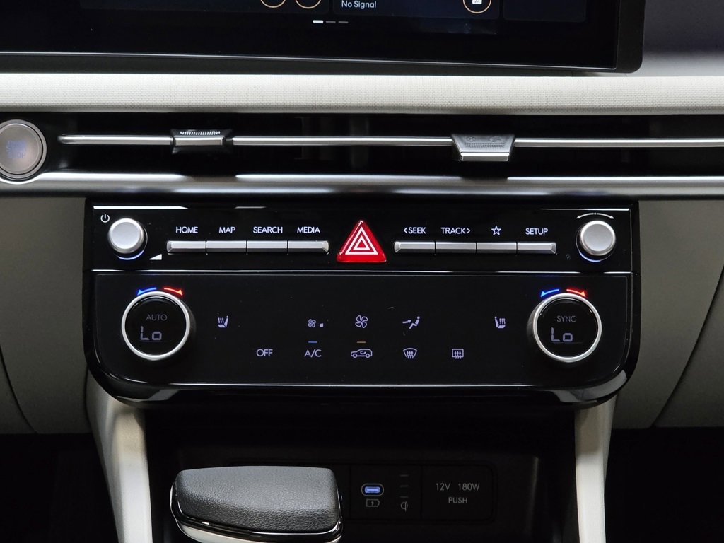 New 2026 Hyundai Tucson SEL image 18