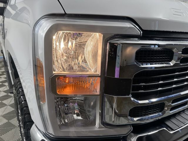 Used 2024 Ford F250 XLT image 4