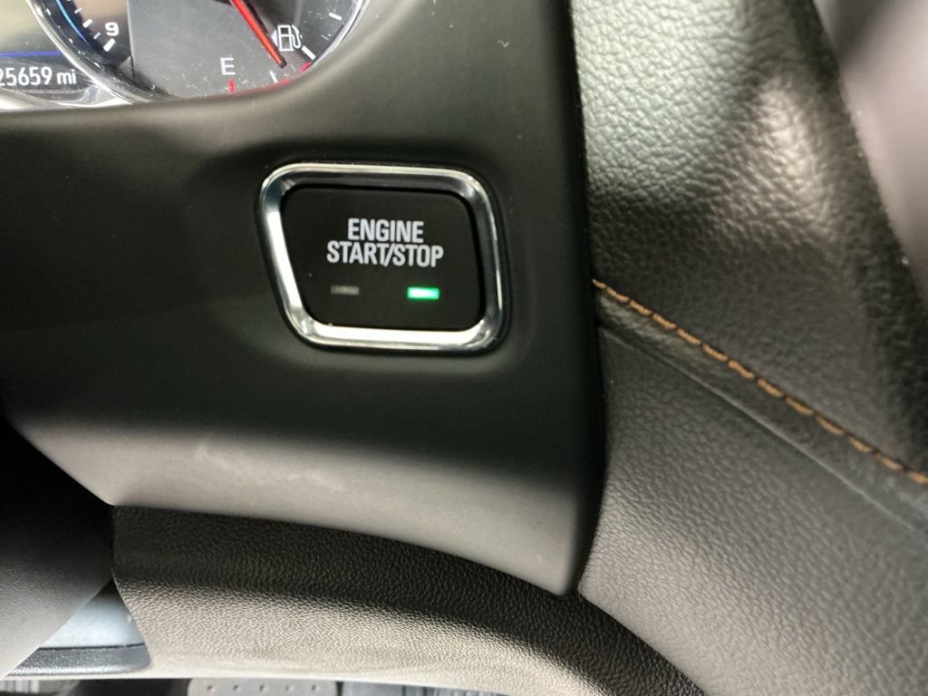Used 2023 GMC Acadia AT4 w/ Technology Package AWD/4WD image 28
