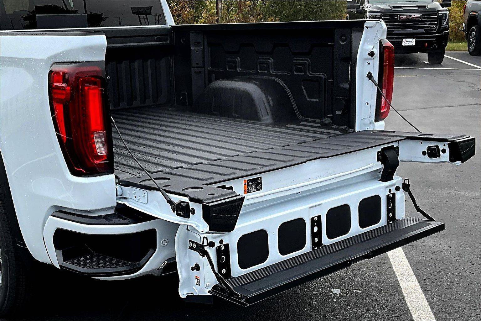 New 2026 GMC Sierra 1500 Denali AWD/4WD image 13