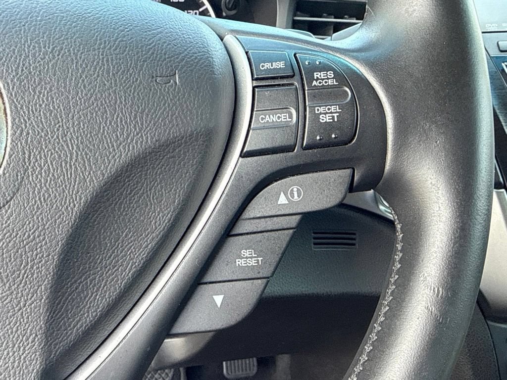 Used 2013 Acura ILX w/ Technology Package FWD image 25
