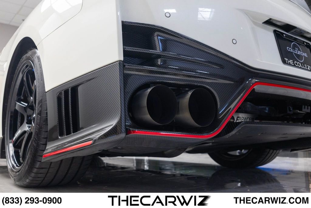 Used 2018 Nissan GT-R NISMO AWD/4WD image 22