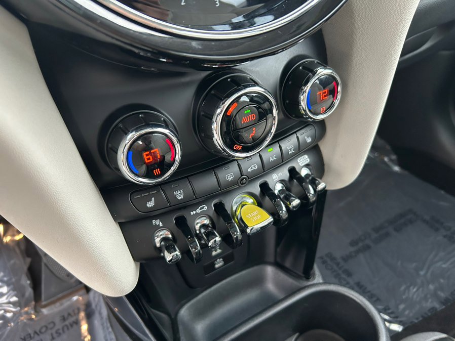 Used 2023 MINI Cooper SE image 27