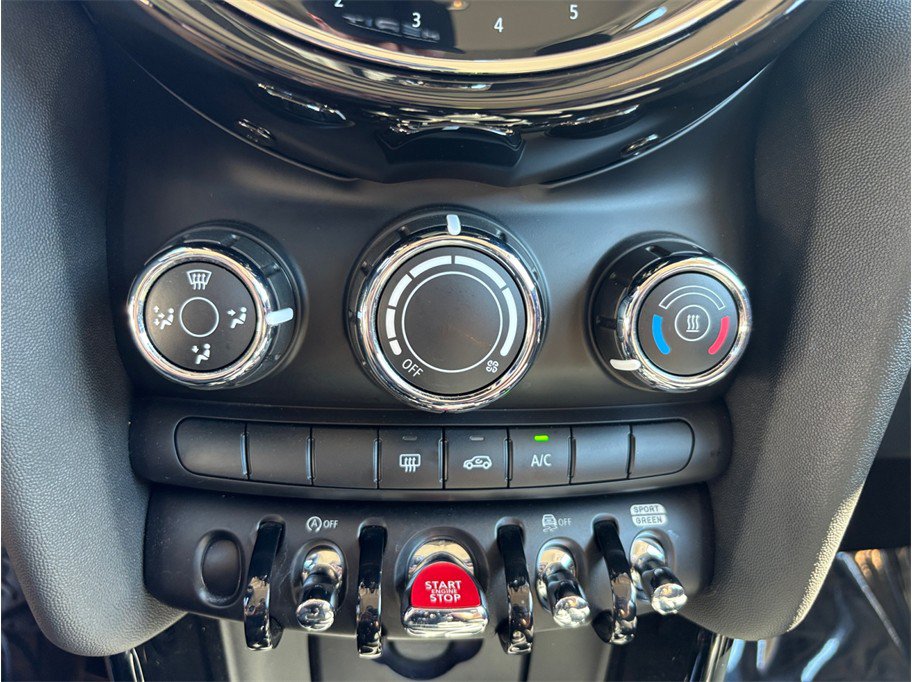 Used 2024 MINI Cooper S w/ Storage Package FWD image 26