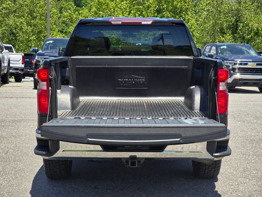 Certified 2022 Chevrolet Silverado 1500 LT AWD/4WD image 14