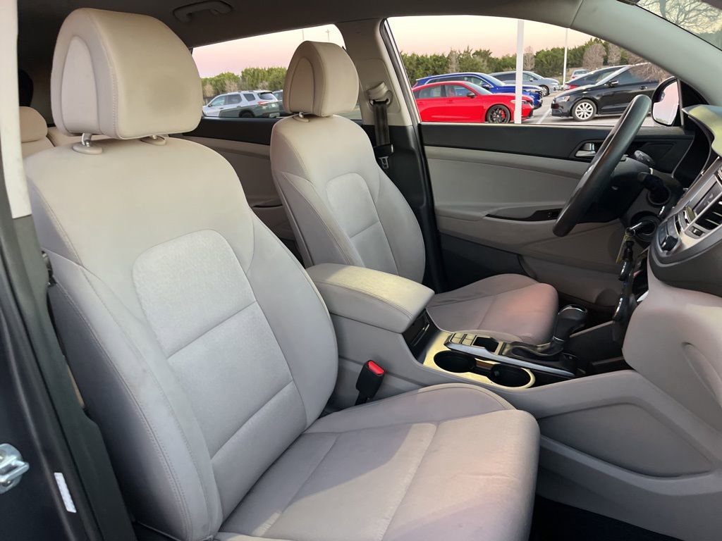 Used 2018 Hyundai Tucson SE w/ Cargo Package image 27