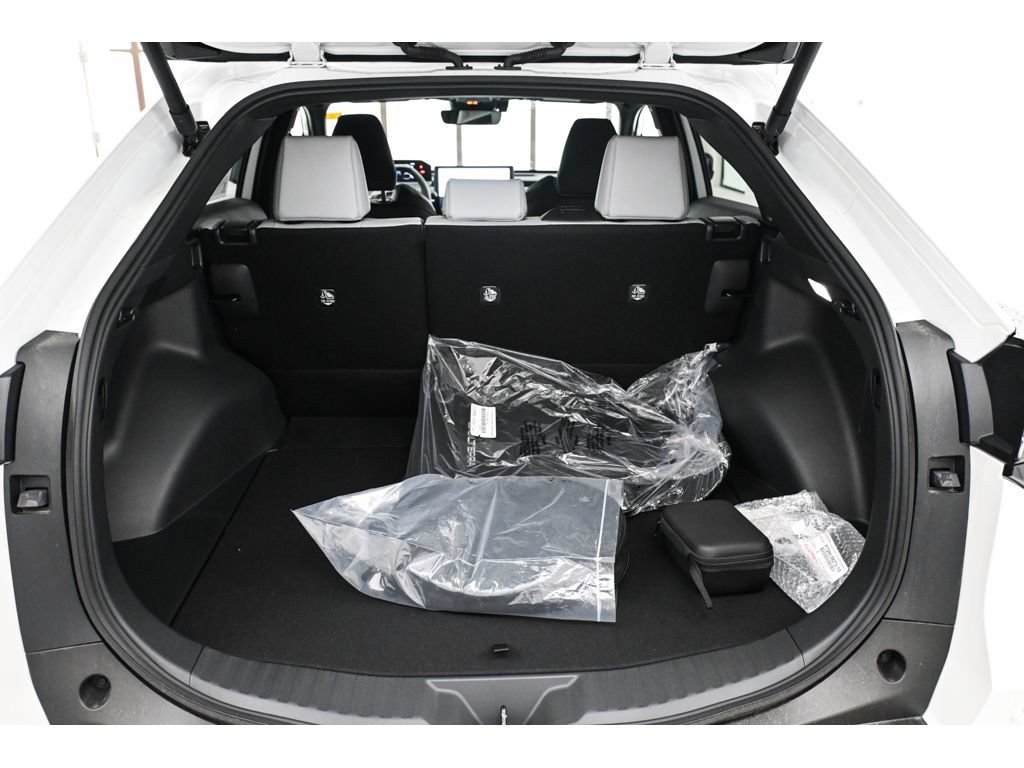 New 2026 Subaru Solterra AWD/4WD image 37