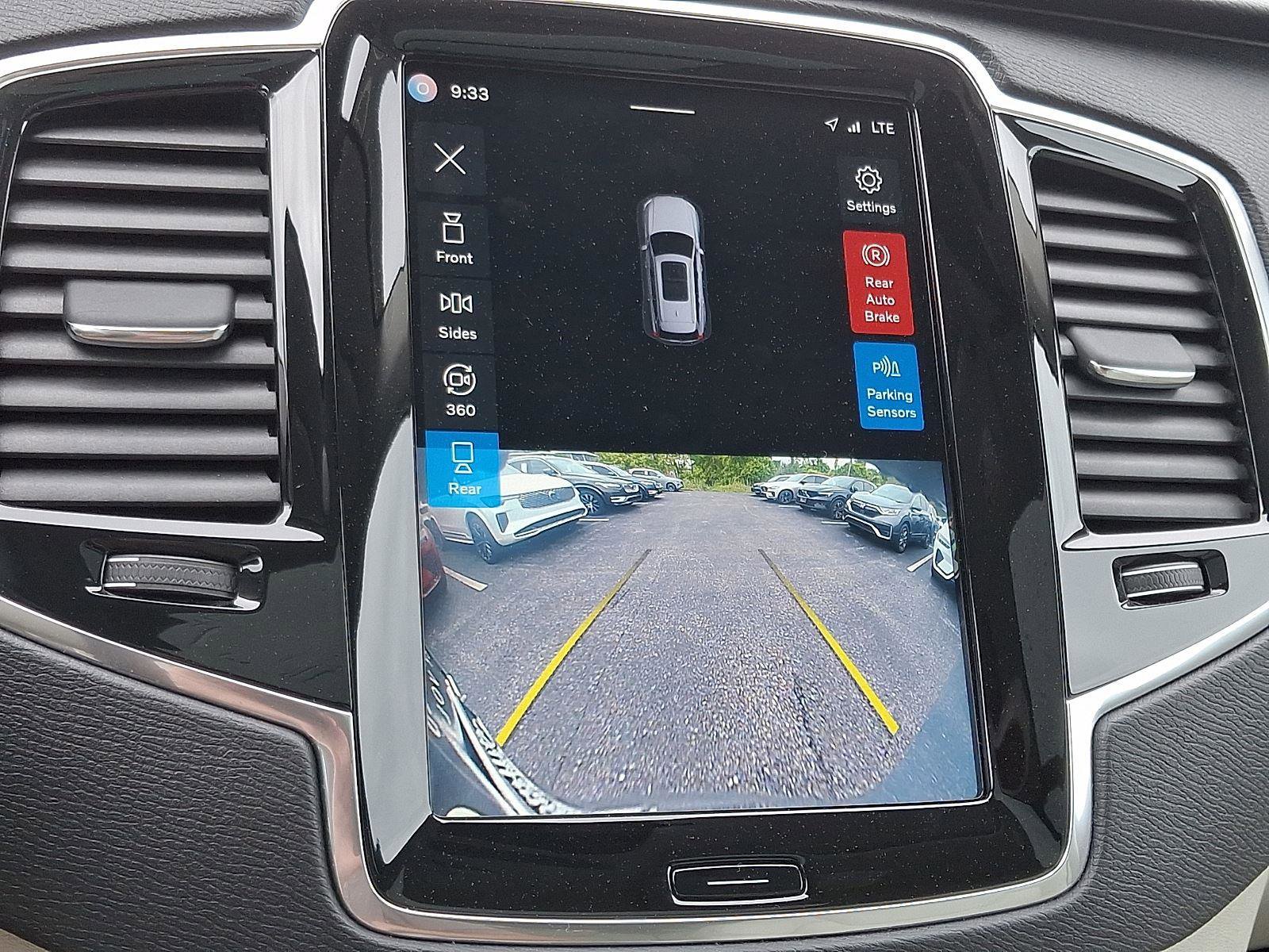 Certified 2023 Volvo XC90 B6 Plus AWD/4WD image 21