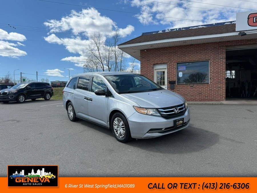 Used 2014 Honda Odyssey LX image 3