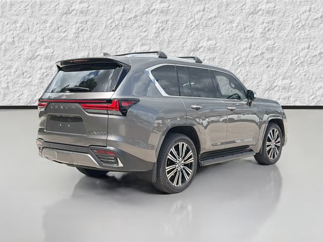 Used 2024 Lexus LX 600 4WD w/ Luxury Package image 3