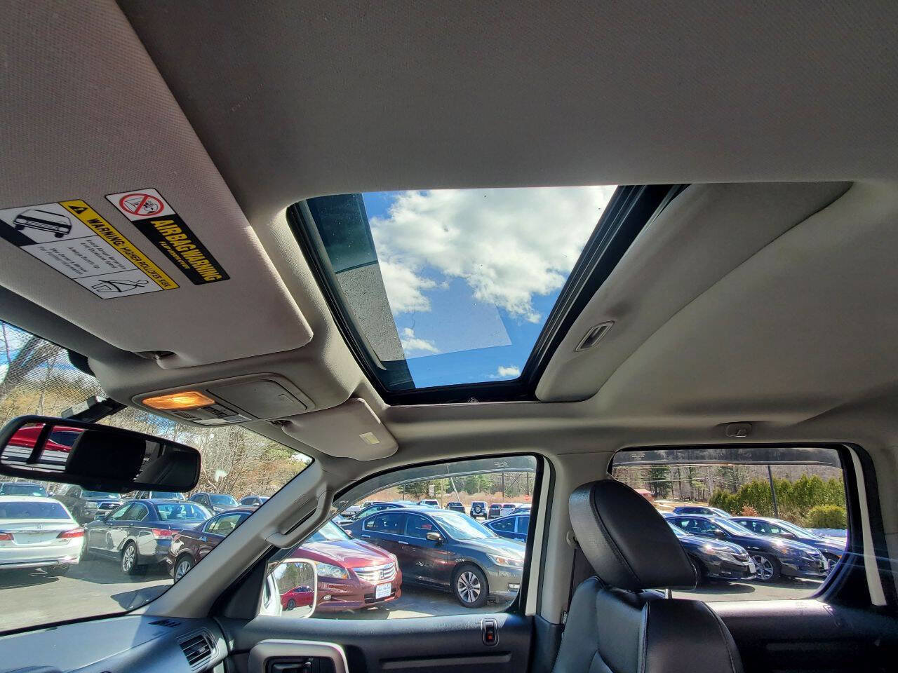 Used 2014 Honda Ridgeline SE image 14