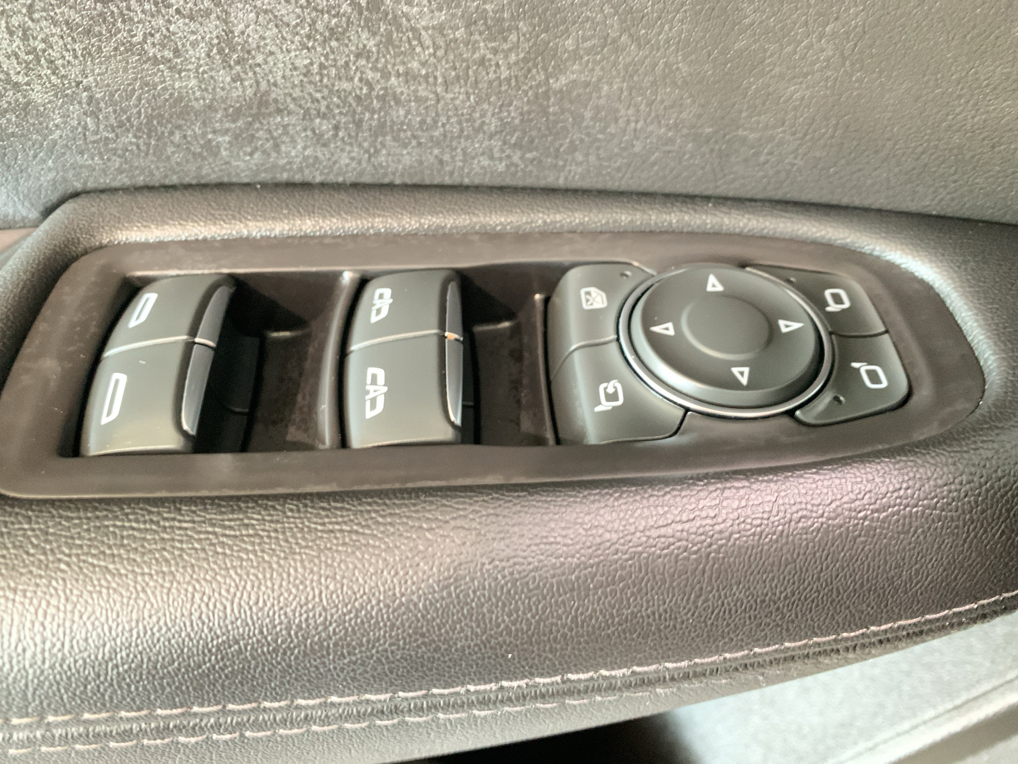 Used 2020 Cadillac XT5 Premium Luxury AWD/4WD image 32