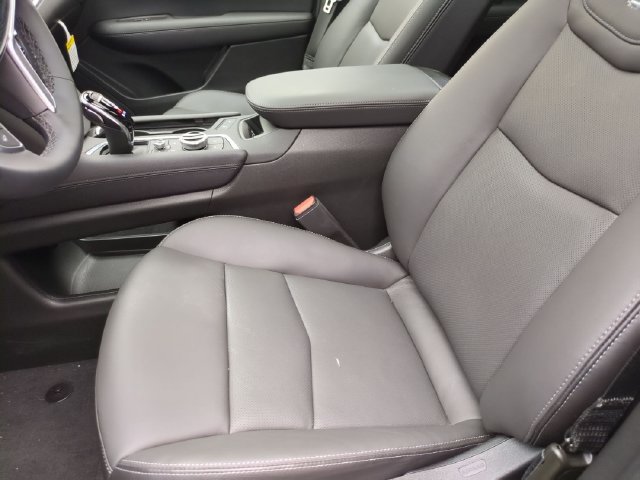 Used 2026 Cadillac XT5 Premium Luxury w/ LPO, Floor Liner Package AWD/4WD image 21