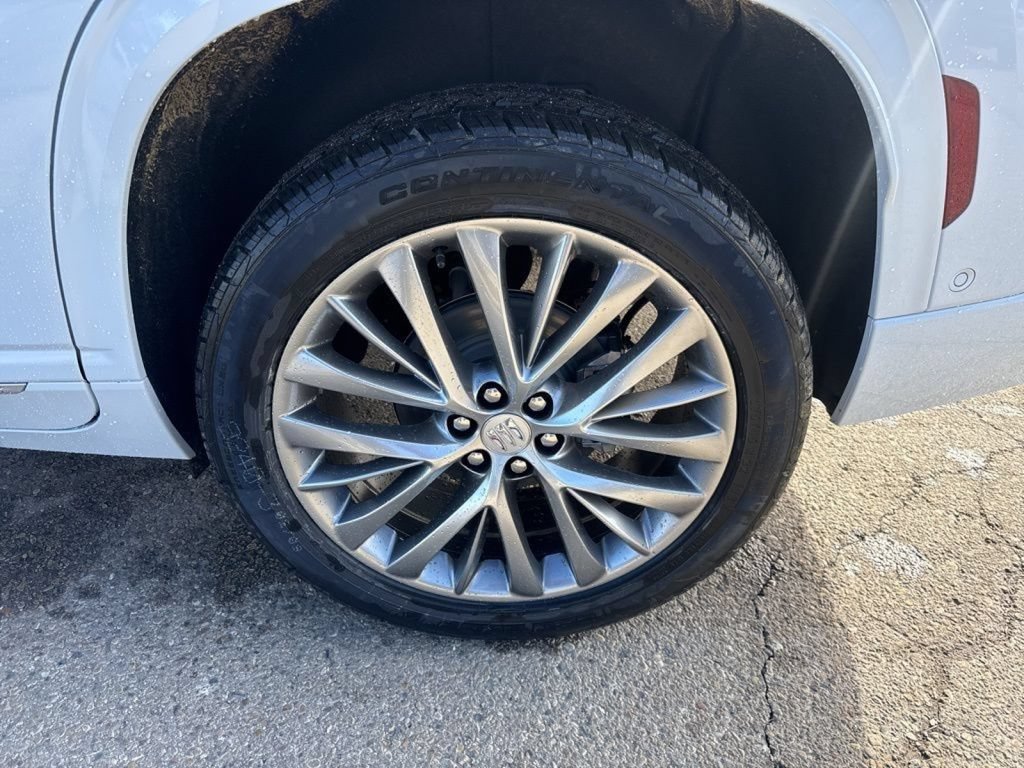 New 2026 Buick Enclave Avenir w/ Super Cruise Package AWD/4WD image 13
