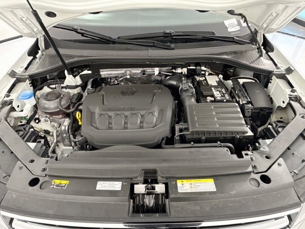 Used 2024 Volkswagen Tiguan Wolfsburg Edition AWD/4WD image 29
