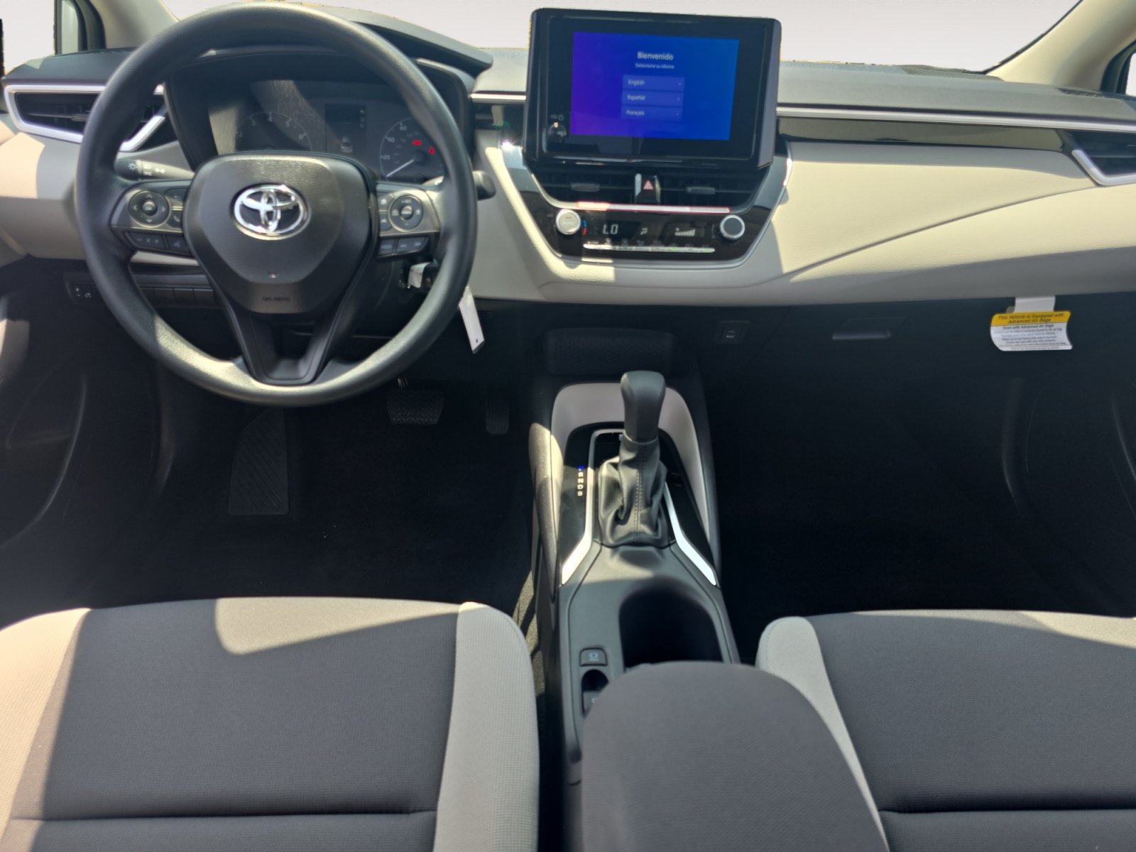 Certified 2025 Toyota Corolla LE FWD image 10