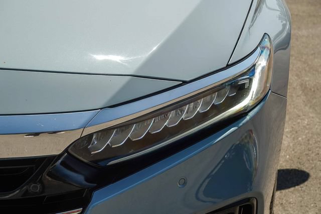 Used 2021 Honda Accord Touring image 9