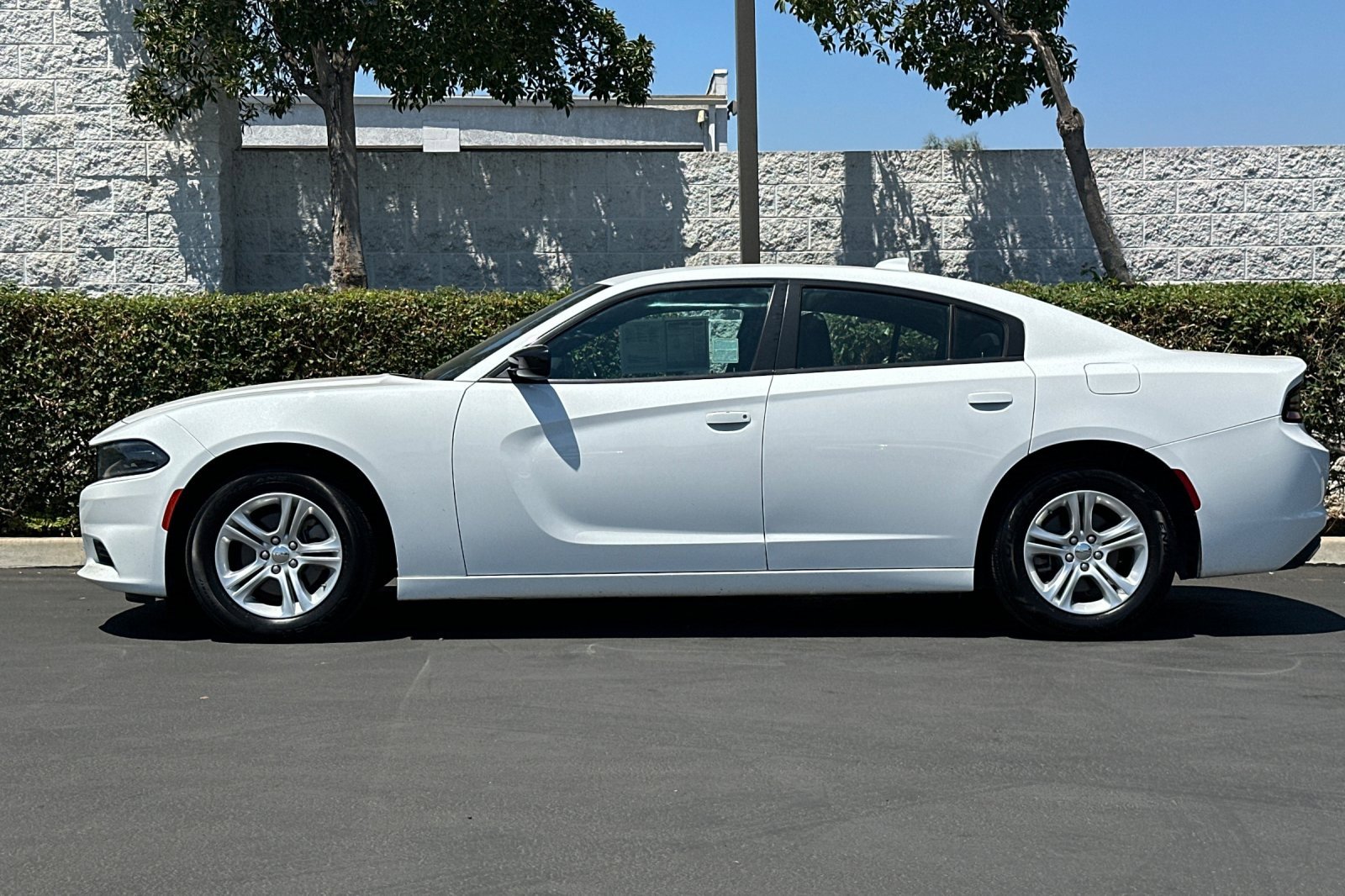Used 2023 Dodge Charger SXT image 7