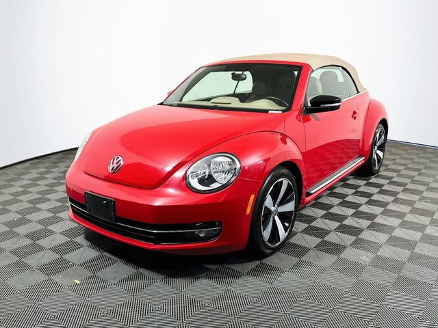 Used 2013 Volkswagen Beetle Turbo FWD image 4