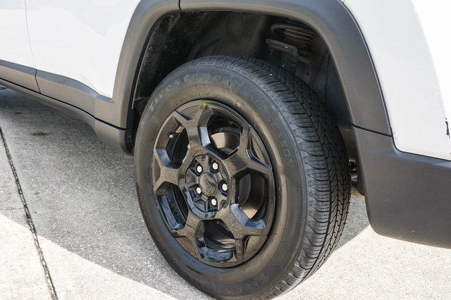 Used 2023 Jeep Compass Trailhawk image 11