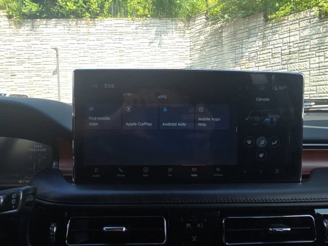 Certified 2023 Lincoln Nautilus Reserve AWD/4WD image 28