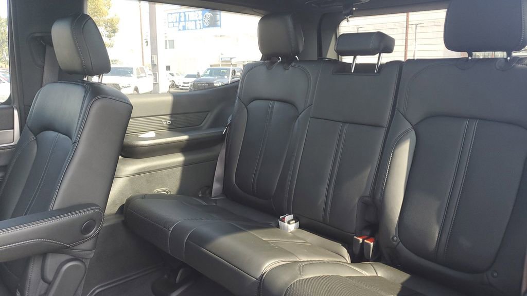 New 2025 Jeep Wagoneer Series II w/ Premium Group I image 15