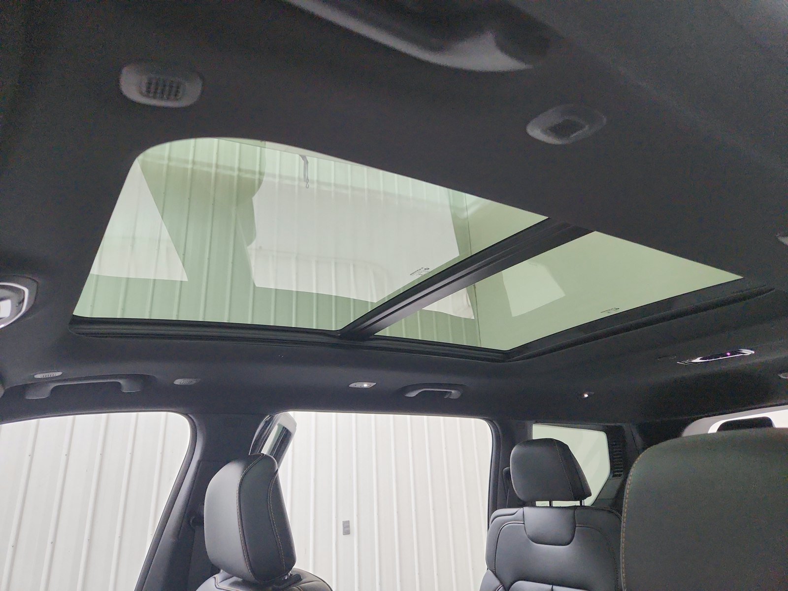 New 2026 Jeep Grand Cherokee L Limited AWD/4WD image 23