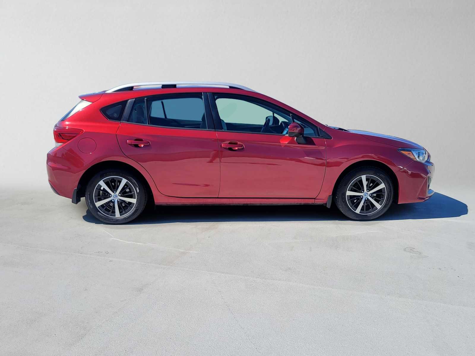 Used 2019 Subaru Impreza 2.0i Premium AWD/4WD image 2