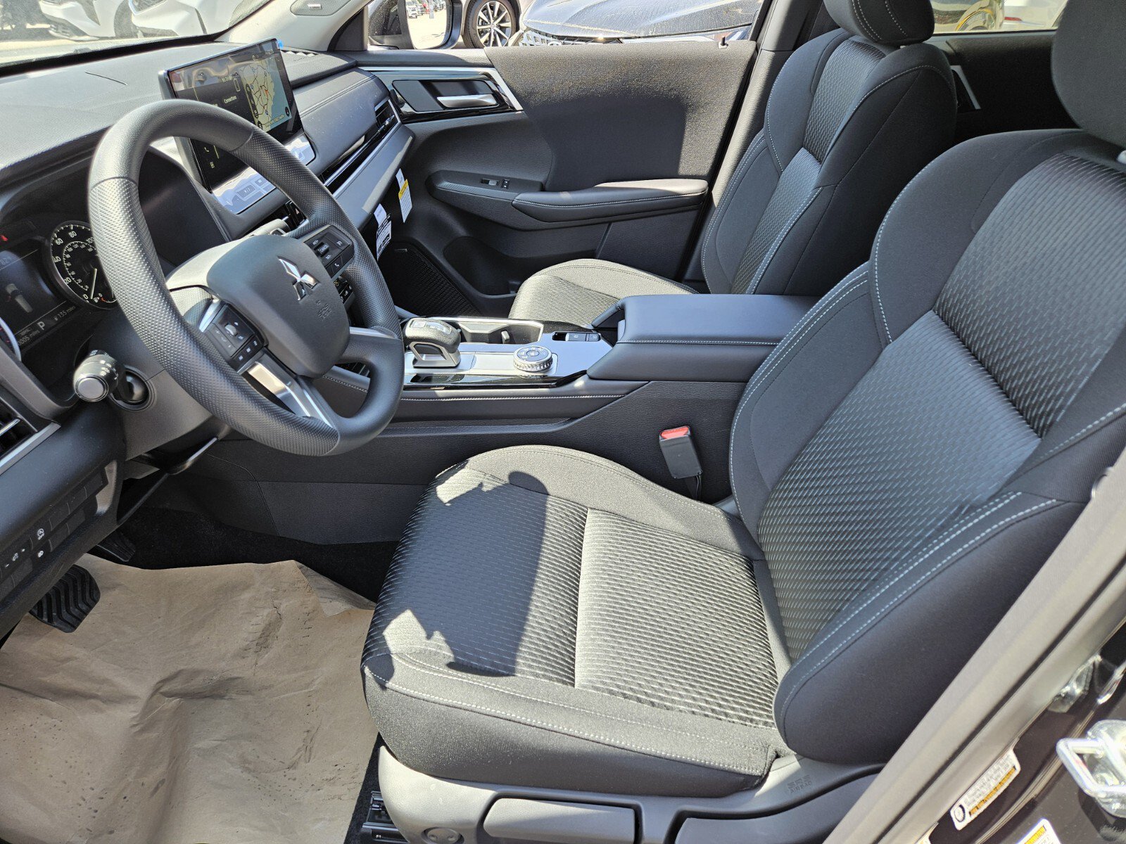 New 2026 Mitsubishi Outlander ES AWD/4WD image 7