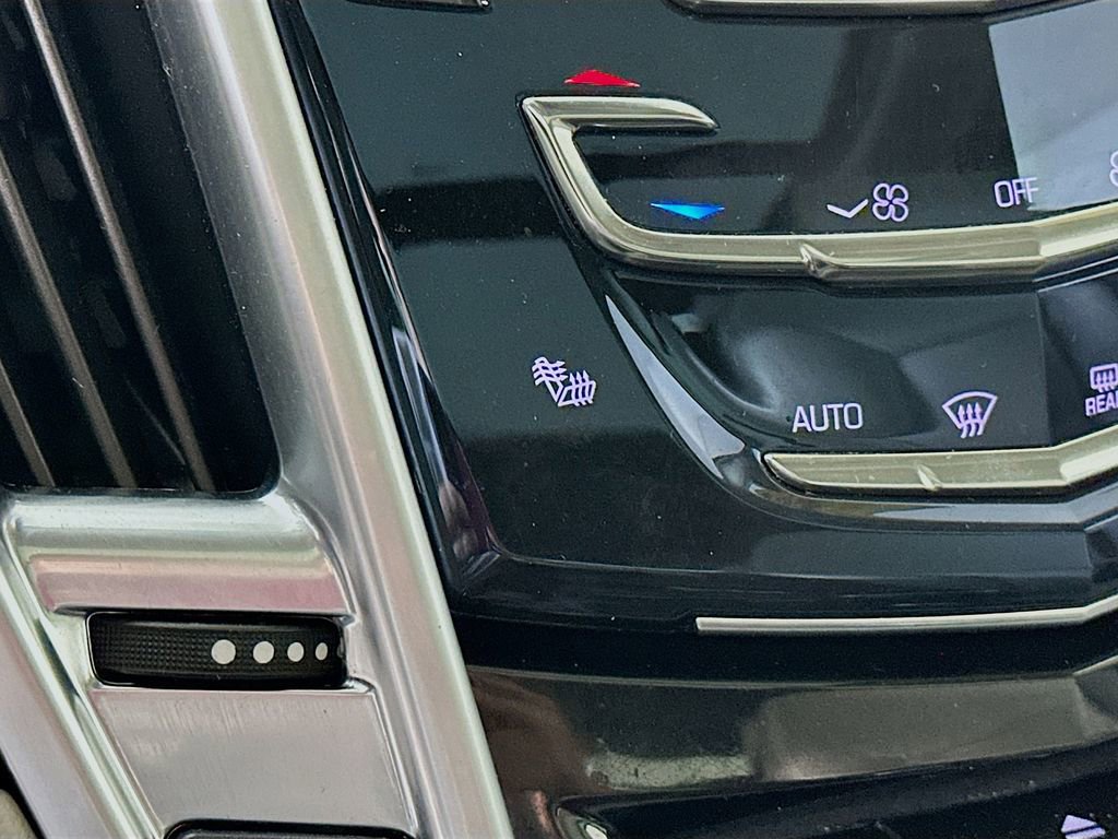 Used 2015 Cadillac SRX Performance w/ Driver Awareness Package image 28