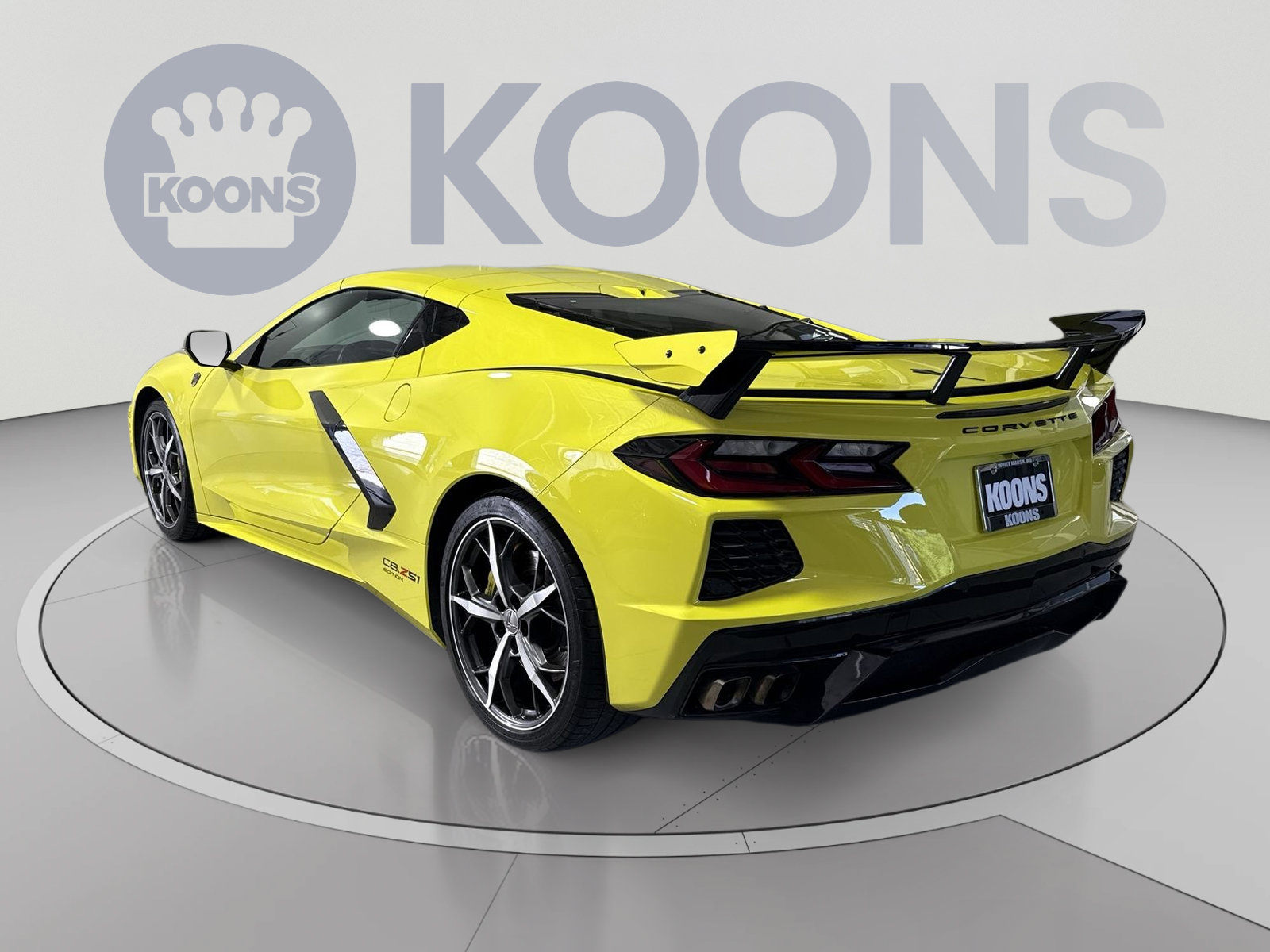 Used 2020 Chevrolet Corvette Stingray Premium Cpe w/ 3LT Preferred Equipment Group RWD image 8