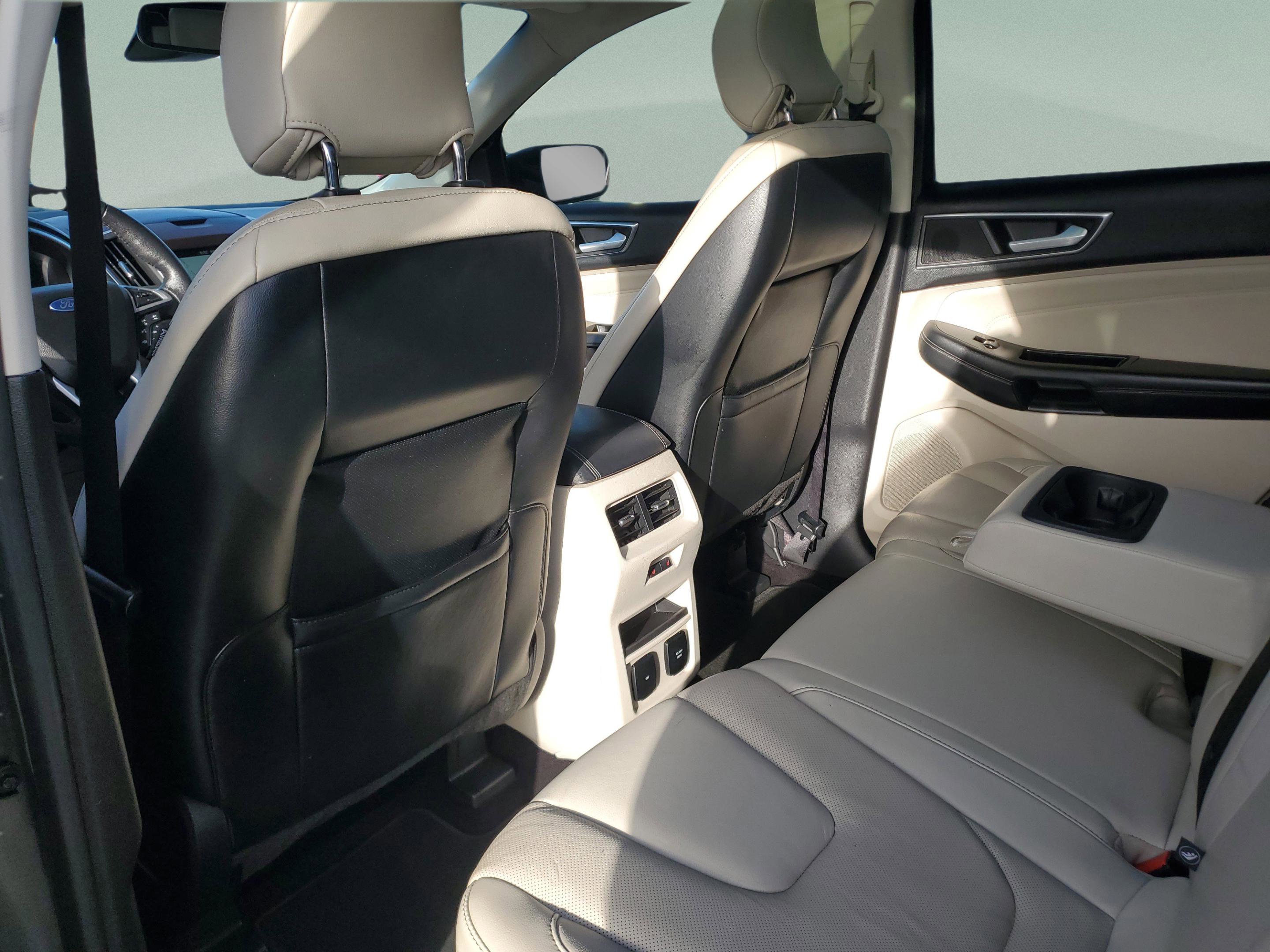 Used 2016 Ford Edge Titanium w/ Equipment Group 302A image 6