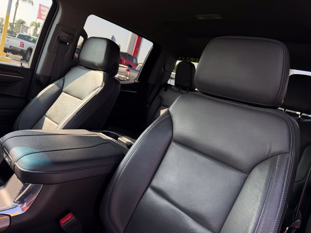 Used 2023 Chevrolet Silverado 1500 RST AWD/4WD image 18