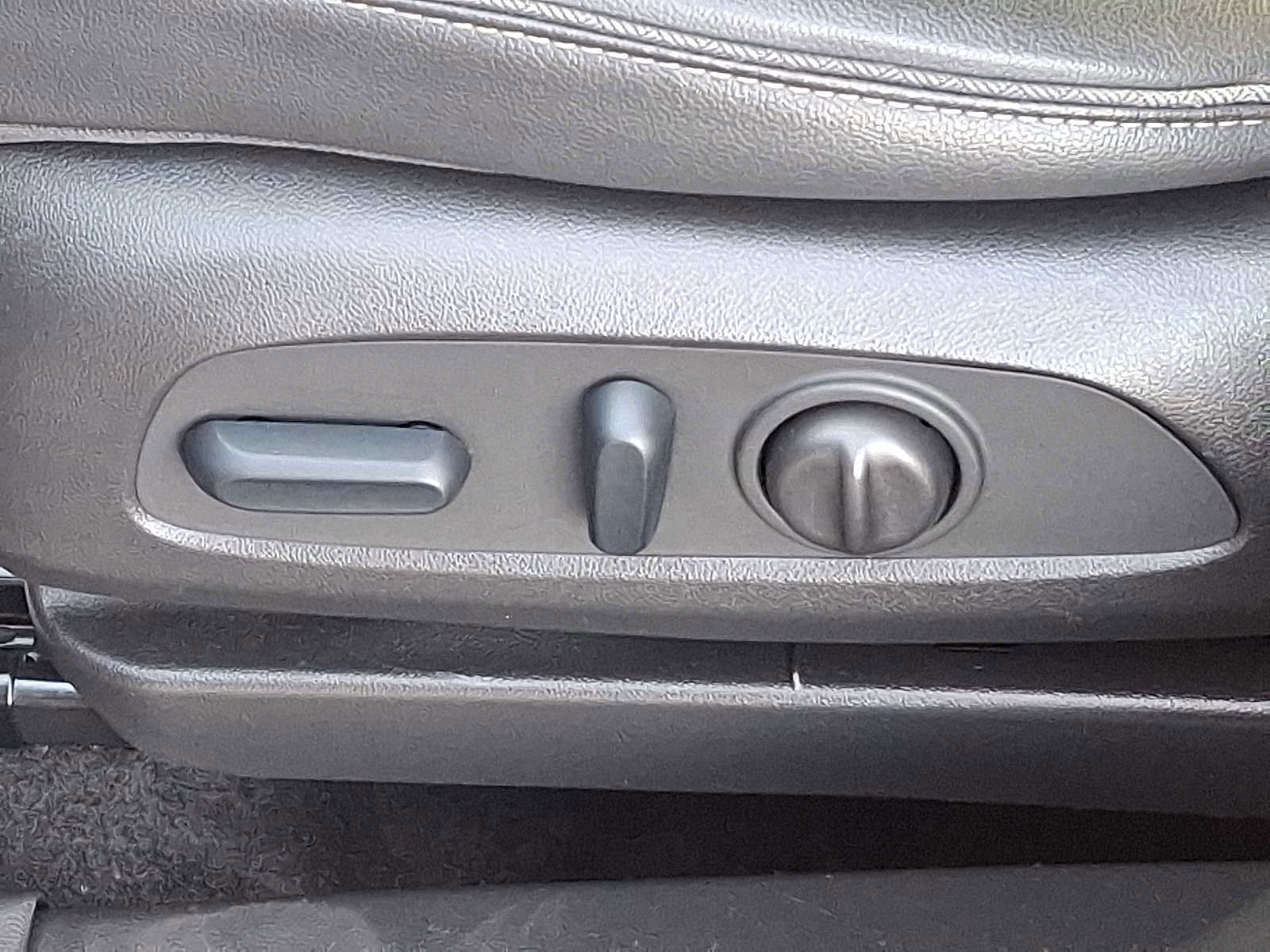 Certified 2023 Buick Encore GX Preferred w/ Cold Weather Comfort Package image 25