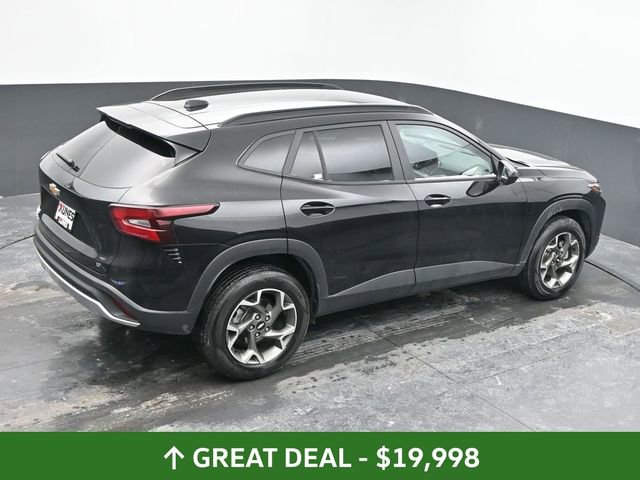 Used 2025 Chevrolet Trax LT image 43