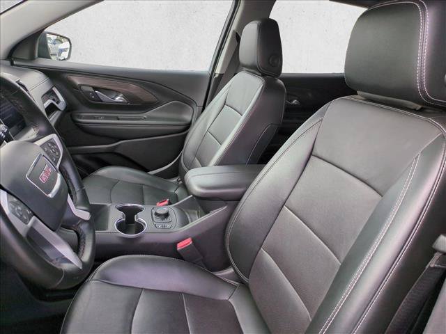 Used 2024 GMC Terrain SLT AWD/4WD image 15