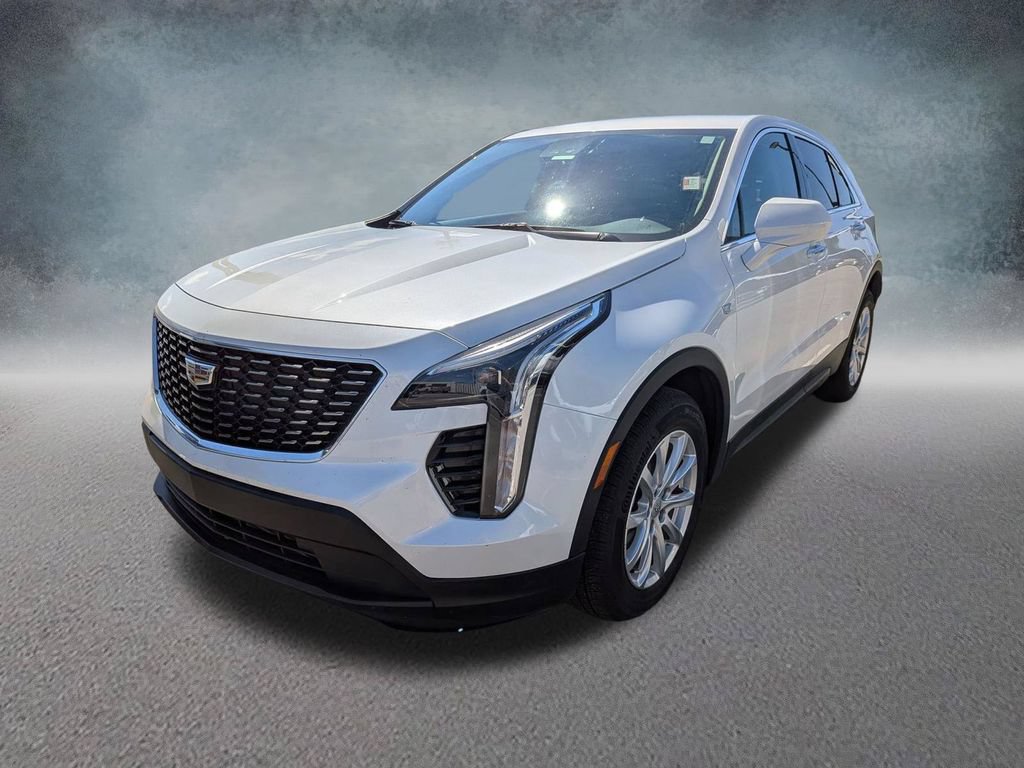 Used 2023 Cadillac XT4 Luxury w/ Cold Weather Package