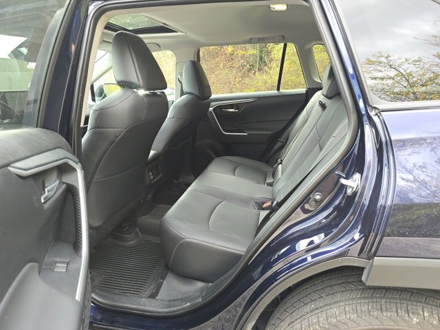 Used 2025 Toyota RAV4 XLE Premium image 14