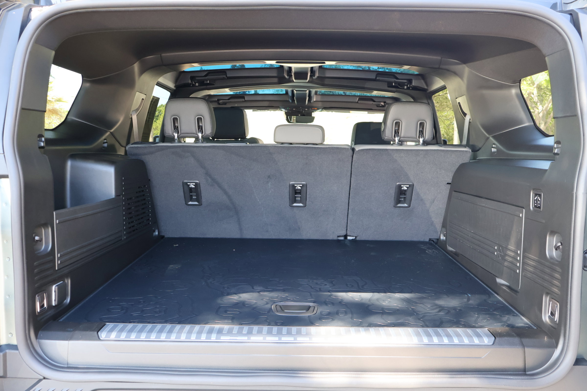 Used 2024 GMC Hummer EV 3X w/ Extreme Off-Road Package AWD/4WD image 21